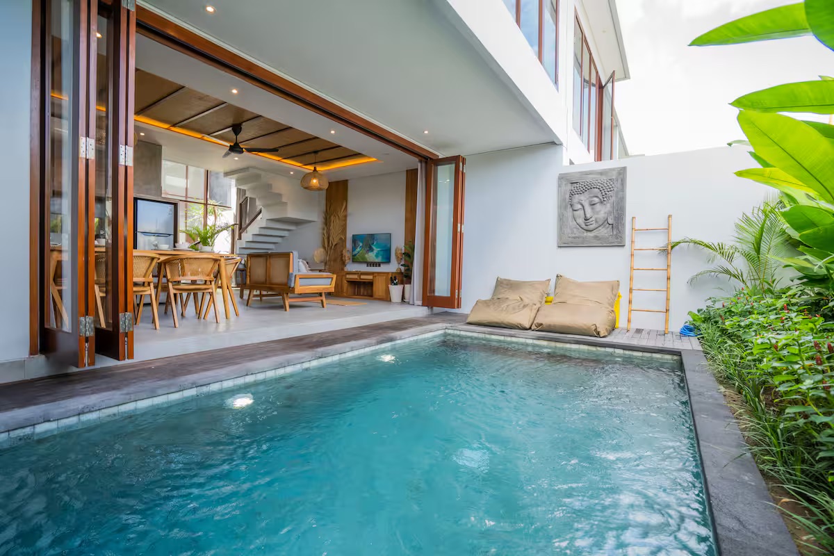 PRIVATE VILLA FOR RENT