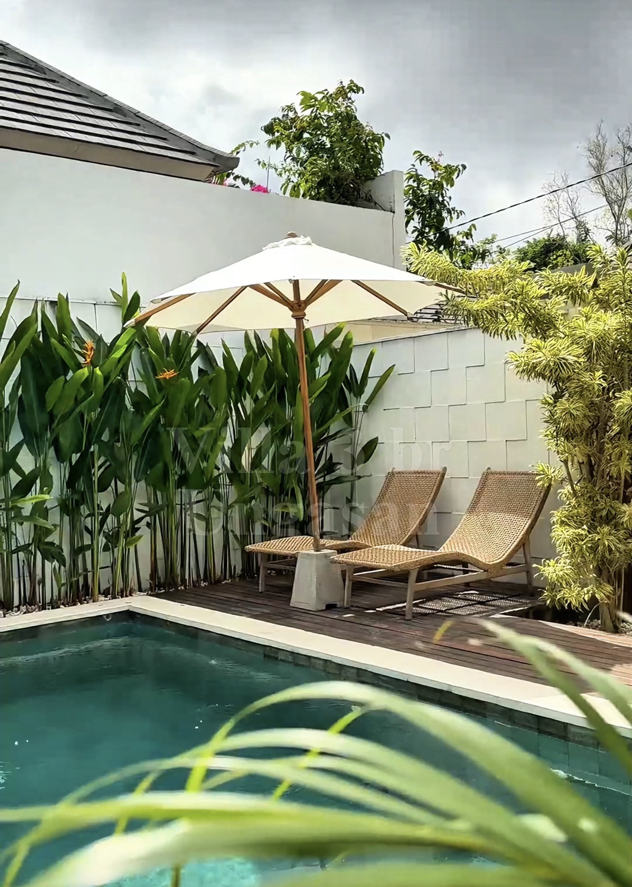 Private pool at 3 bedroom villa in Ungasan near Melasti Beach in secure gated complex